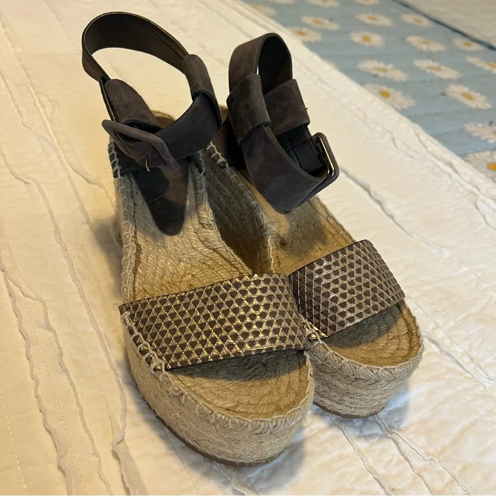 Vince Gray Leather Espadrille Wedge Sandals Size 6